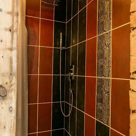 Your Place In * Ταλίν